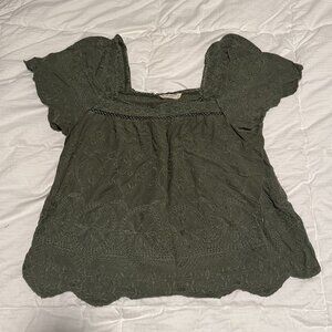 Lucky Brand embroidered/lace tee green XL